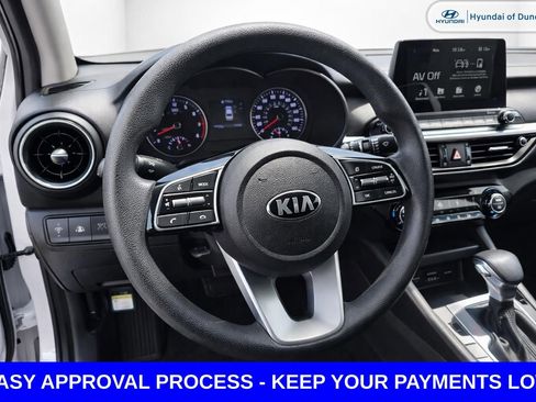 Used 2019 Kia Forte LXS FWD image 8