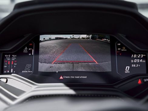 Used 2024 Lamborghini Huracan EVO image 71