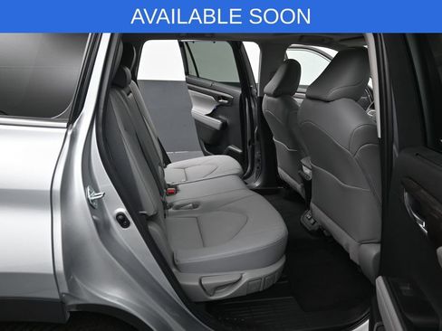 Used 2022 Toyota Highlander Limited AWD/4WD image 35