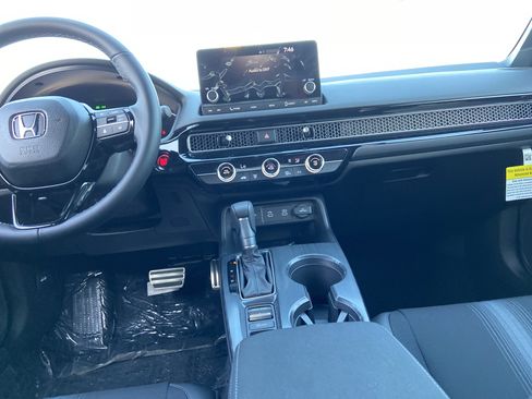 New 2026 Honda Civic Sport image 18