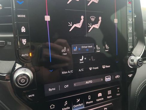 Used 2025 RAM 1500 RHO w/ RHO Level 1 Equipment Group image 38