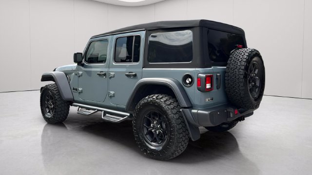 Used 2024 Jeep Wrangler Unlimited Sport AWD/4WD image 8