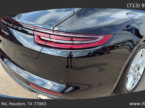 Used 2017 Porsche Panamera image 17
