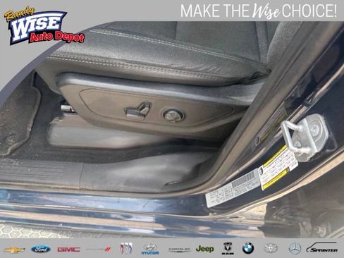 Used 2020 RAM 1500 Big Horn AWD/4WD image 9