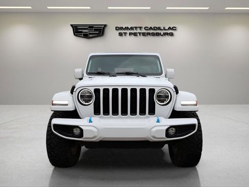 Used 2022 Jeep Wrangler Unlimited Sahara image 8