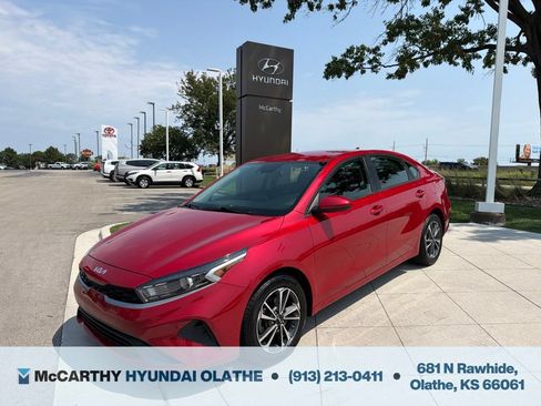 Used 2023 Kia Forte LXS FWD image 11