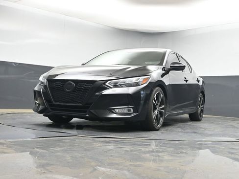 Used 2022 Nissan Sentra SR w/ Midnight Edition image 9