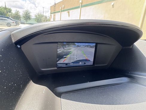 Used 2019 Ford Escape S image 12