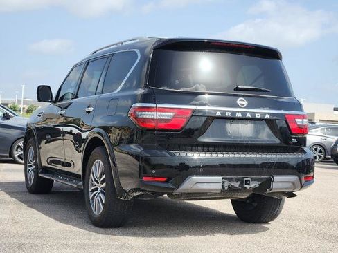 Certified 2024 Nissan Armada SL w/ Captain's Chairs Package RWD image 4