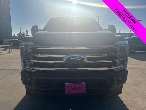 Used 2025 Ford F250 King Ranch w/ FX4 Off-Road Package image 5