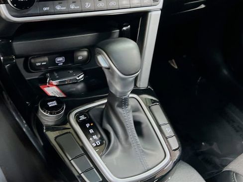 Certified 2023 Kia Seltos S w/ Navigation Package image 17