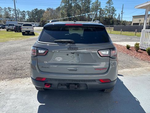 Used 2022 Jeep Compass Trailhawk w/ Trailhawk Elite Group image 4