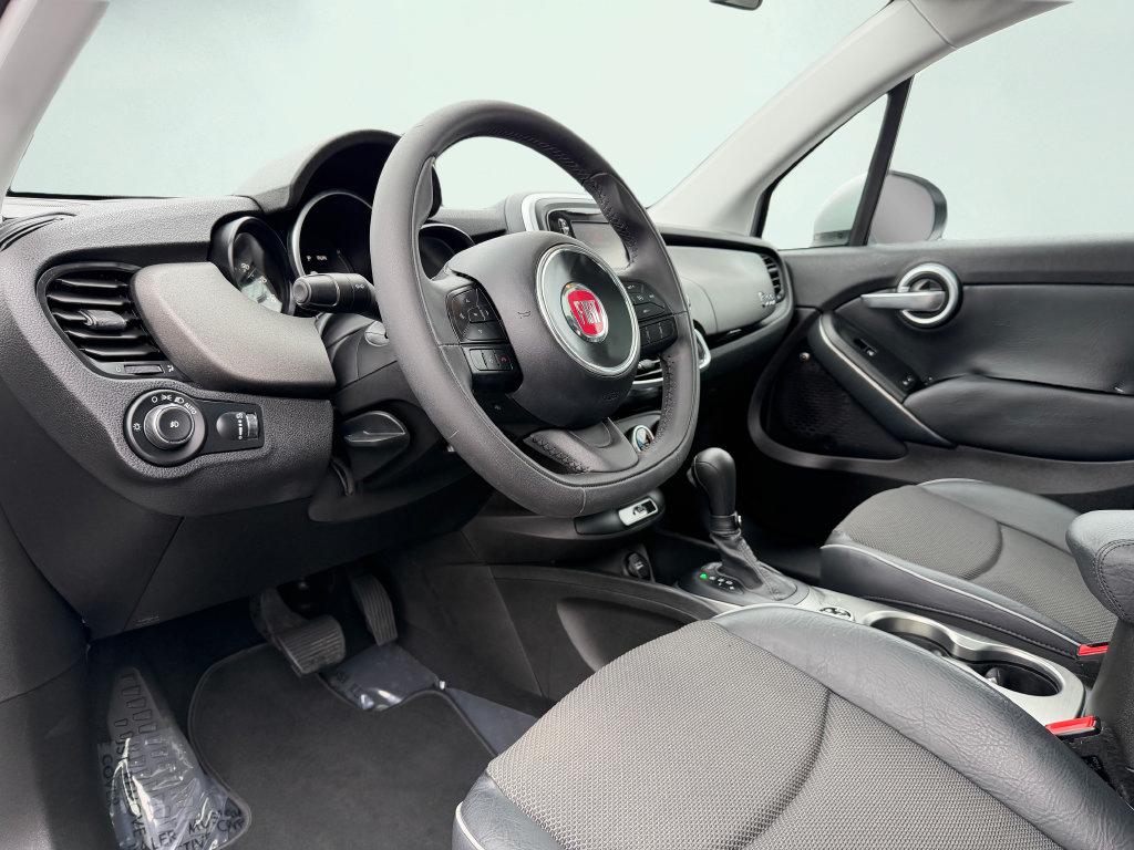 Used 2017 FIAT 500X Trekking FWD image 40