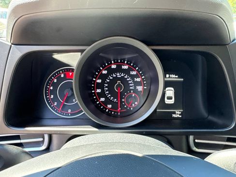 Certified 2023 Hyundai Elantra SEL FWD image 20