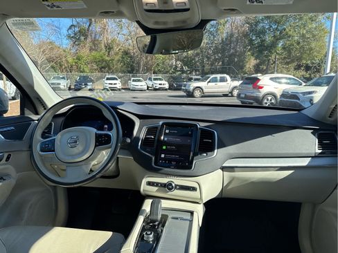 Certified 2023 Volvo XC90 B5 Core w/ Protection Package Premier image 24