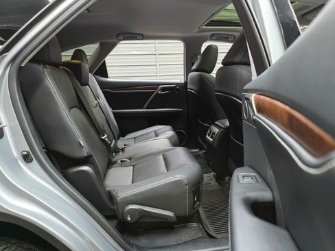 Used 2022 Lexus RX 350L Premium w/ Premium Package AWD/4WD image 15