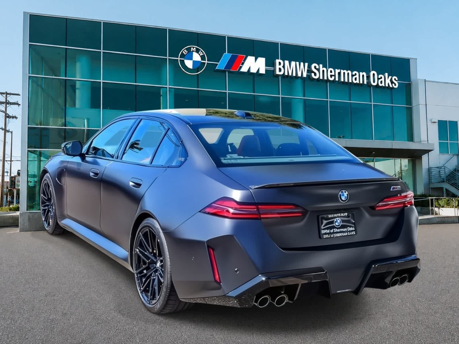 New 2026 BMW M5 w/ Carbon Package AWD/4WD image 6