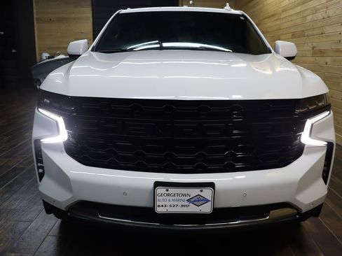 Used 2023 Chevrolet Suburban LS w/ Driver Alert Package image 7