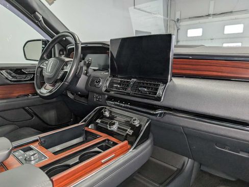 Used 2023 Lincoln Navigator Reserve AWD/4WD image 47