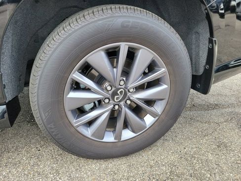Used 2026 INFINITI QX80 Pure w/ Cargo Package AWD/4WD image 10