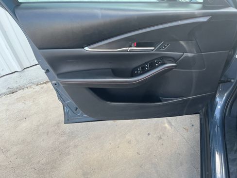 Certified 2025 MAZDA CX-30 AWD 2.5 S w/ Preferred Package image 12