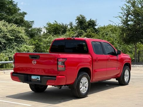 Used 2023 Nissan Frontier SV w/ SV Convenience Package AWD/4WD image 5