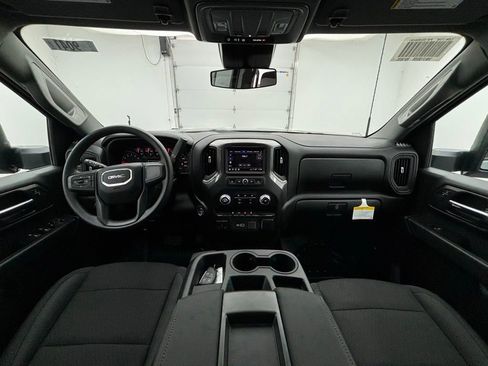New 2026 GMC Sierra 2500 Pro image 2