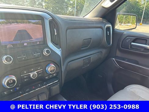 Used 2020 GMC Sierra 1500 SLT RWD image 20