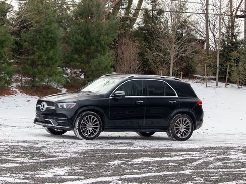 Used 2020 Mercedes-Benz GLE 350 GLE 350 w/ AMG Line Exterior image 3