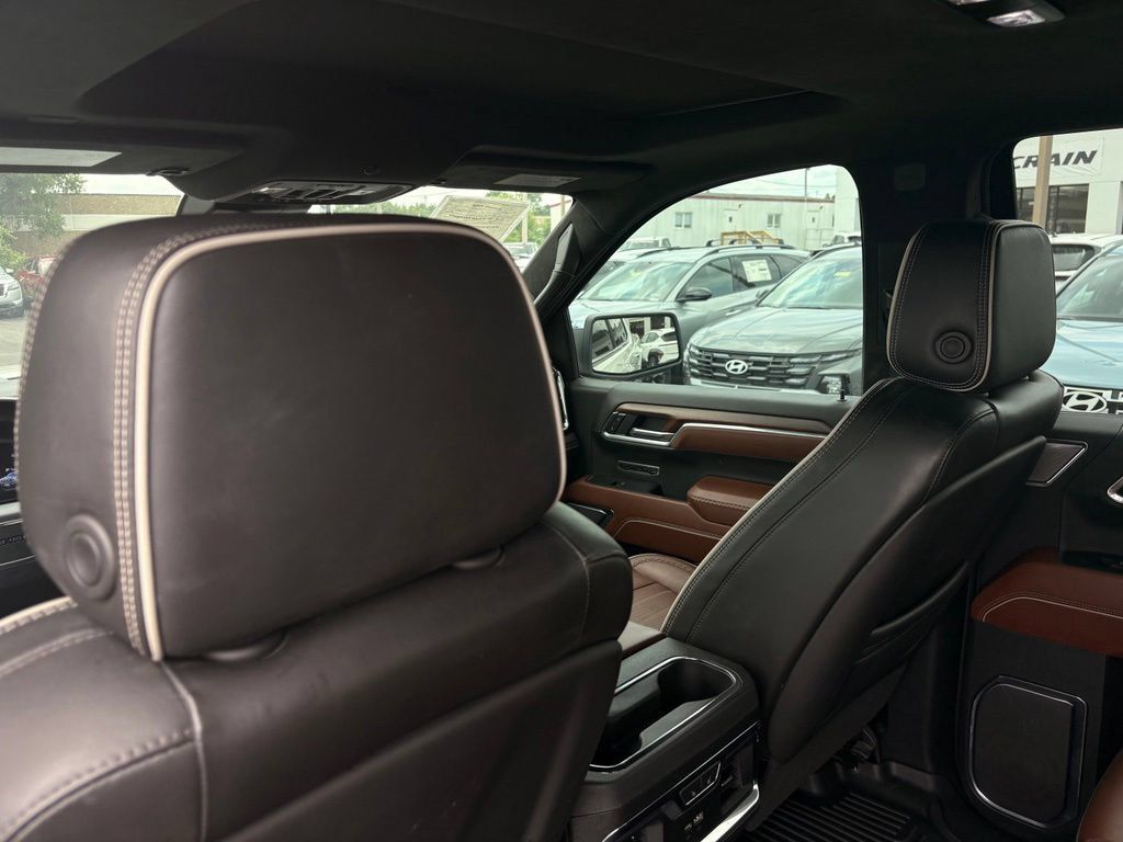 Used 2024 GMC Sierra 1500 Denali Ultimate AWD/4WD image 27