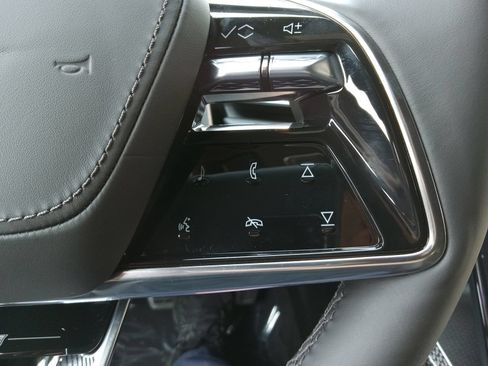 Used 2026 Cadillac Escalade V AWD/4WD image 22