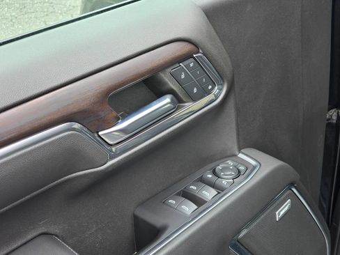 Certified 2023 GMC Sierra 1500 SLT w/ SLT Convenience Package image 38