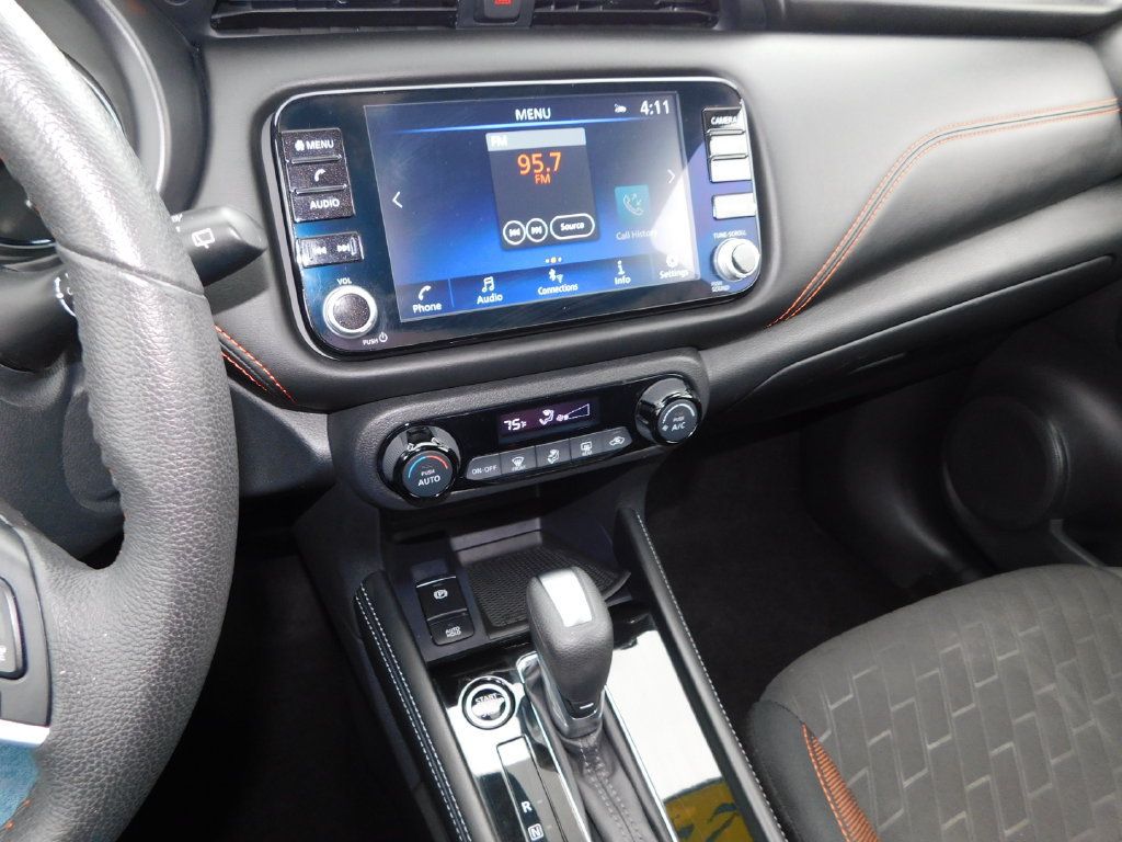 Used 2024 Nissan Kicks SR FWD image 32
