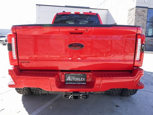 Used 2026 Ford F450 Lariat w/ FX4 Off-Road Package image 3