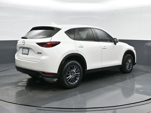 Used 2021 MAZDA CX-5 Touring image 7