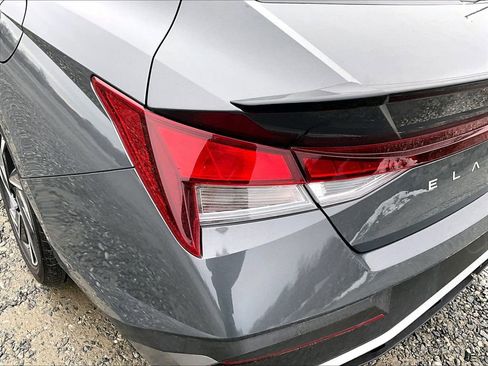 Used 2025 Hyundai Elantra Sport image 22
