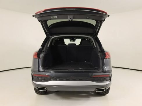 Used 2025 Audi Q5 Premium AWD/4WD image 24