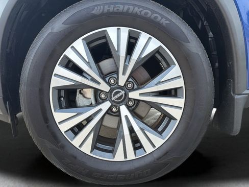 Certified 2023 Nissan Rogue SV w/ SV Premium B Package AWD/4WD image 25