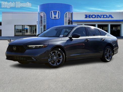 Used 2023 Honda Accord EX image 2