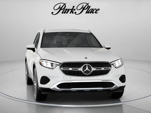 Used 2026 Mercedes-Benz GLC 300 image 35