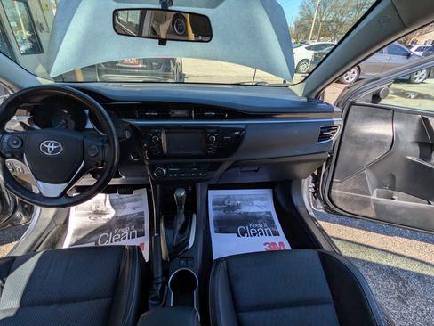 Used 2015 Toyota Corolla S w/ Driver Convenience Package image 14