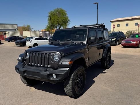 Used 2020 Jeep Wrangler Unlimited Sport AWD/4WD image 22
