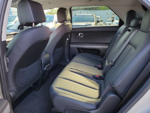 Used 2023 Hyundai Ioniq 5 SEL RWD image 12