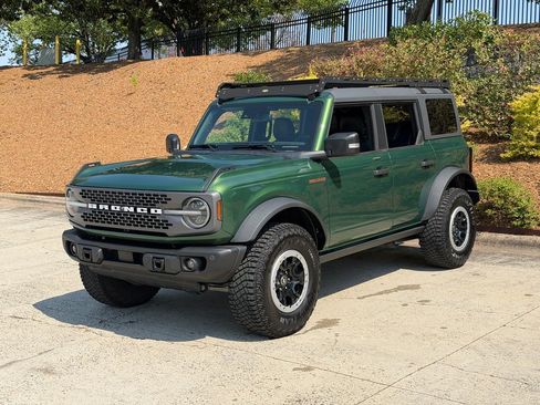 Used 2023 Ford Bronco Badlands w/ Sasquatch Package image 7