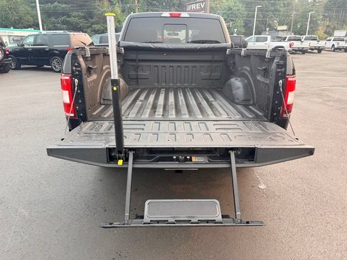 Used 2018 Ford F150 XLT w/ Equipment Group 302A Luxury AWD/4WD image 13