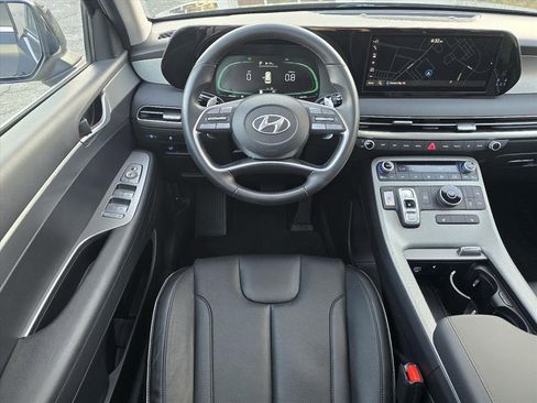 Used 2024 Hyundai Palisade XRT image 3