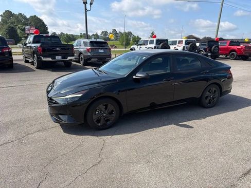 Used 2021 Hyundai Elantra Blue w/ Cargo Package FWD image 37
