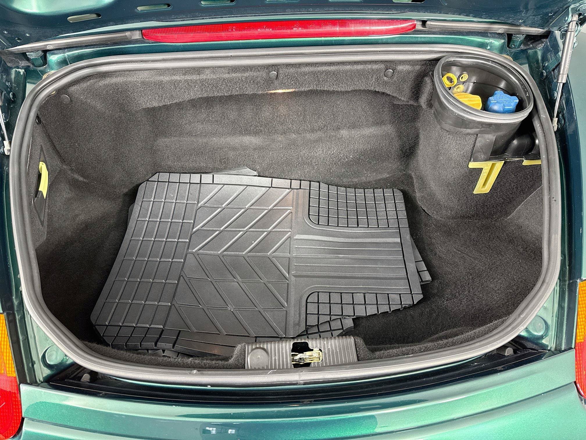 Used 2002 Porsche Boxster RWD image 33