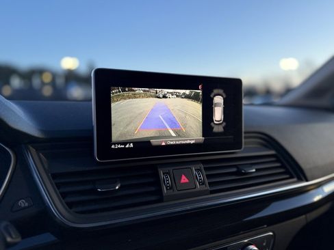 Used 2019 Audi Q5 2.0T Premium Plus w/ Premium Plus Package image 20