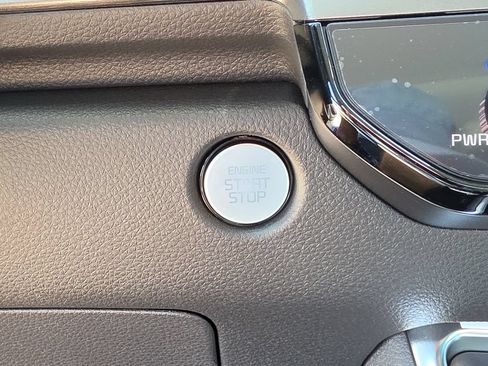 New 2027 Kia Carnival SX w/ Dark Edition Package FWD image 28